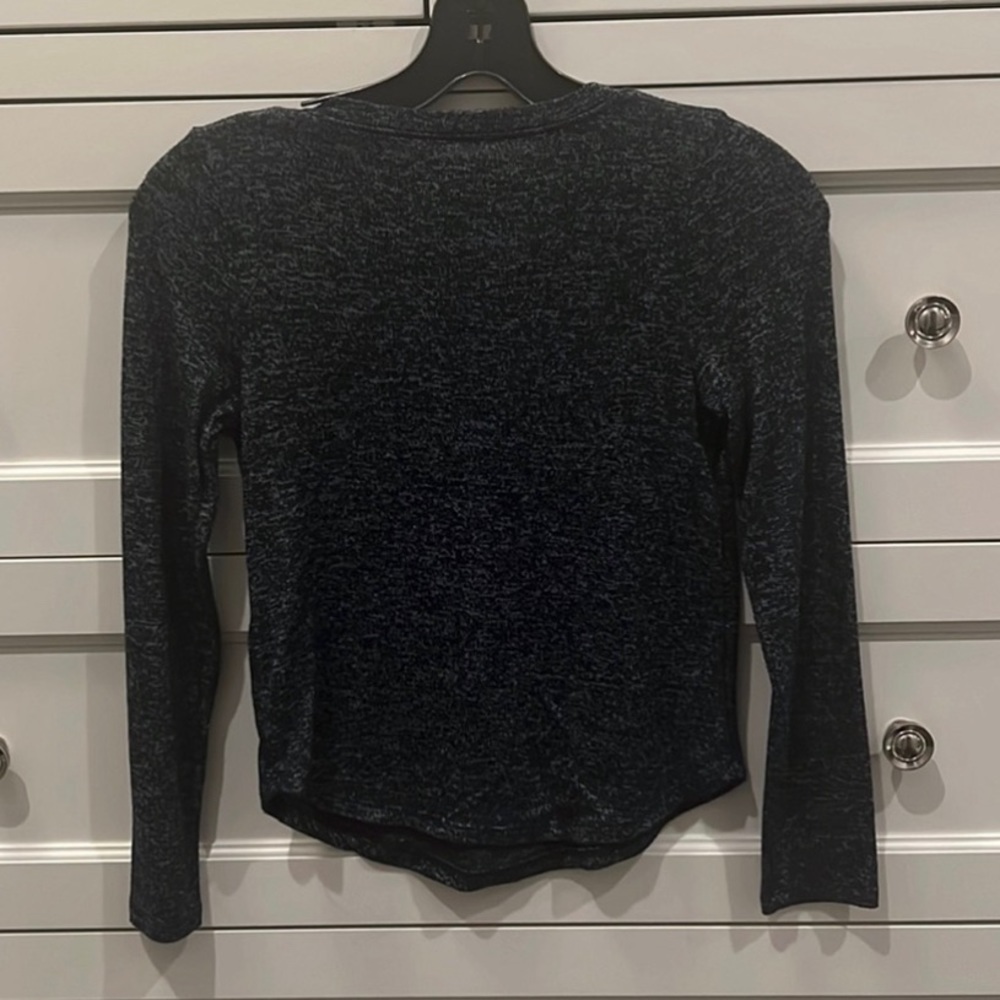 Abercrombie Kids Navy Blue Long-Sleeved Too - Picture 3 of 3
